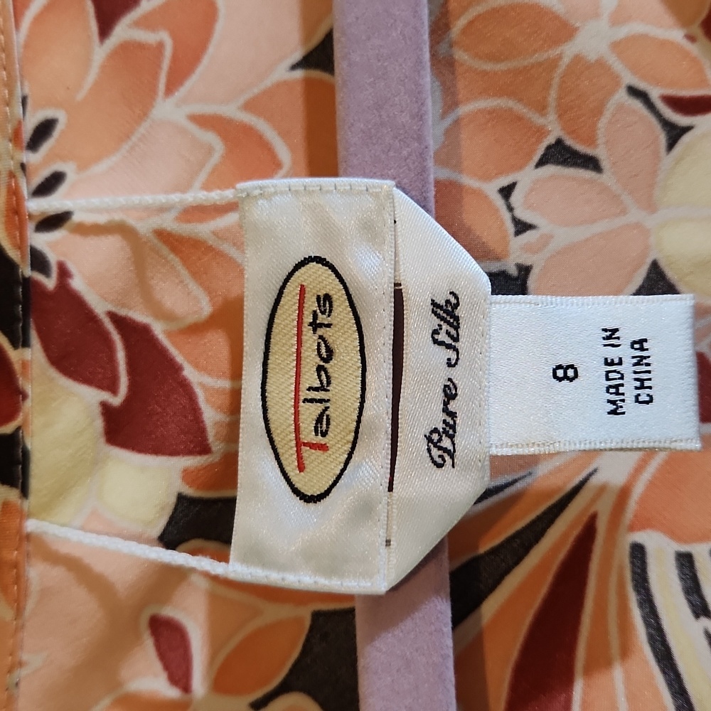 SilkTalbots Women's  Blouse Capped Sleeve  Floral, Size 8,excellent Cond. - Picture 2 of 6